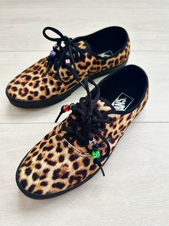Vans Shoes - Vans Iconic Authentic Lowpro Shoe Leopard Print Animal Print Canvas Sneaker W8.5